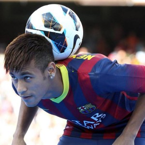 足彩网直播团队_全能内线华丽绽放！霍姆格伦13中9砍24+8，主帅盛赞进攻万花筒