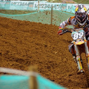 足彩网：AG电竞俱乐部宣布重启英雄联盟分部 或将与PDD合作竞逐LPL席位引热议