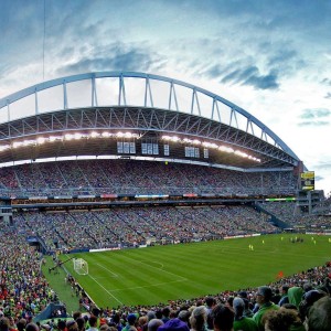 足彩网官网：低迷笼罩！里夫斯投篮手感持续冰冷，湖人后卫陷职业生涯小低谷