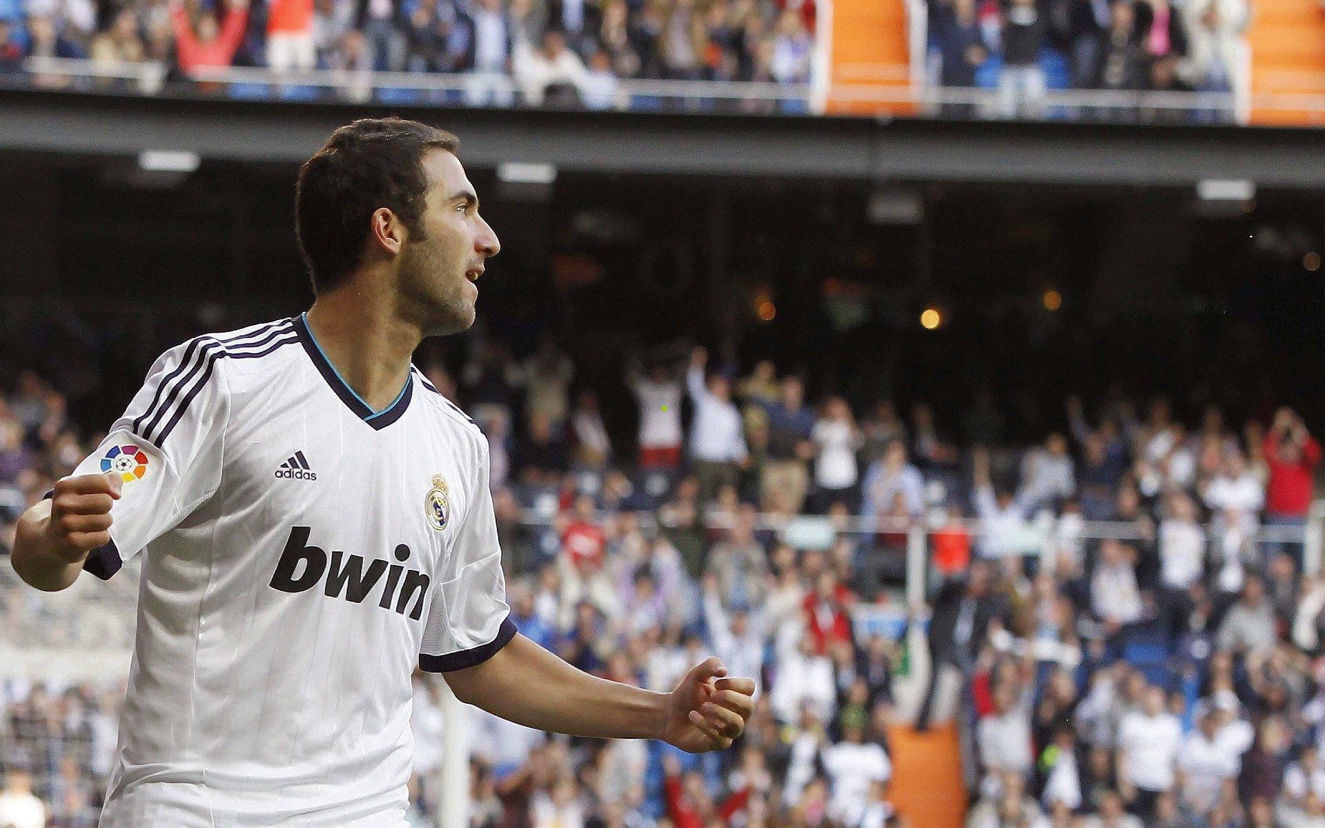 赛季至今干拔投篮命中率榜，新星内姆哈德惊艳领跑，八村塁与詹姆斯跻身前十