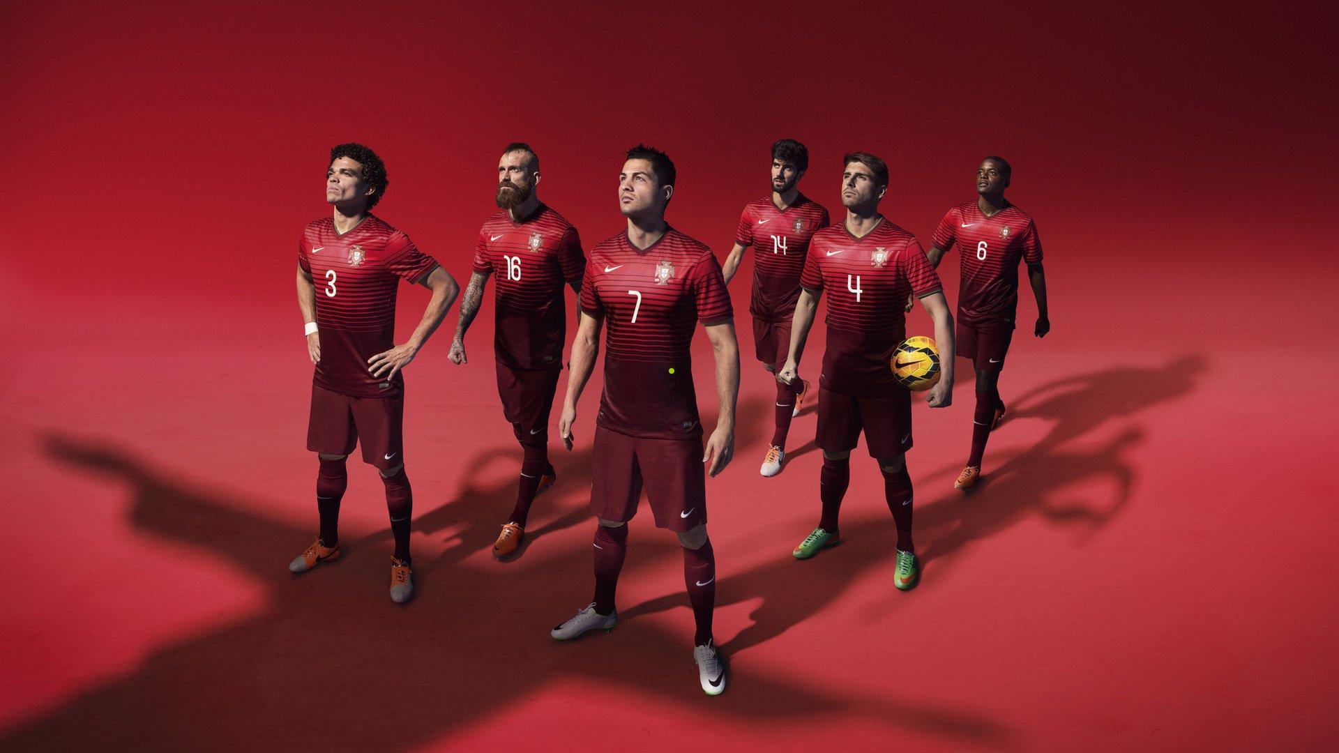 国际足联新规，明年世界杯比赛将强制插入补水时段，每次三分钟